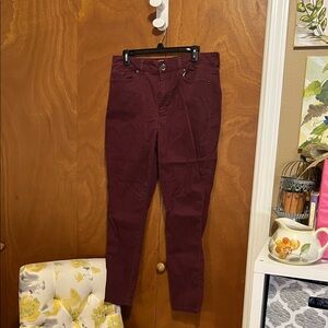 Women's Burgundy Jeans